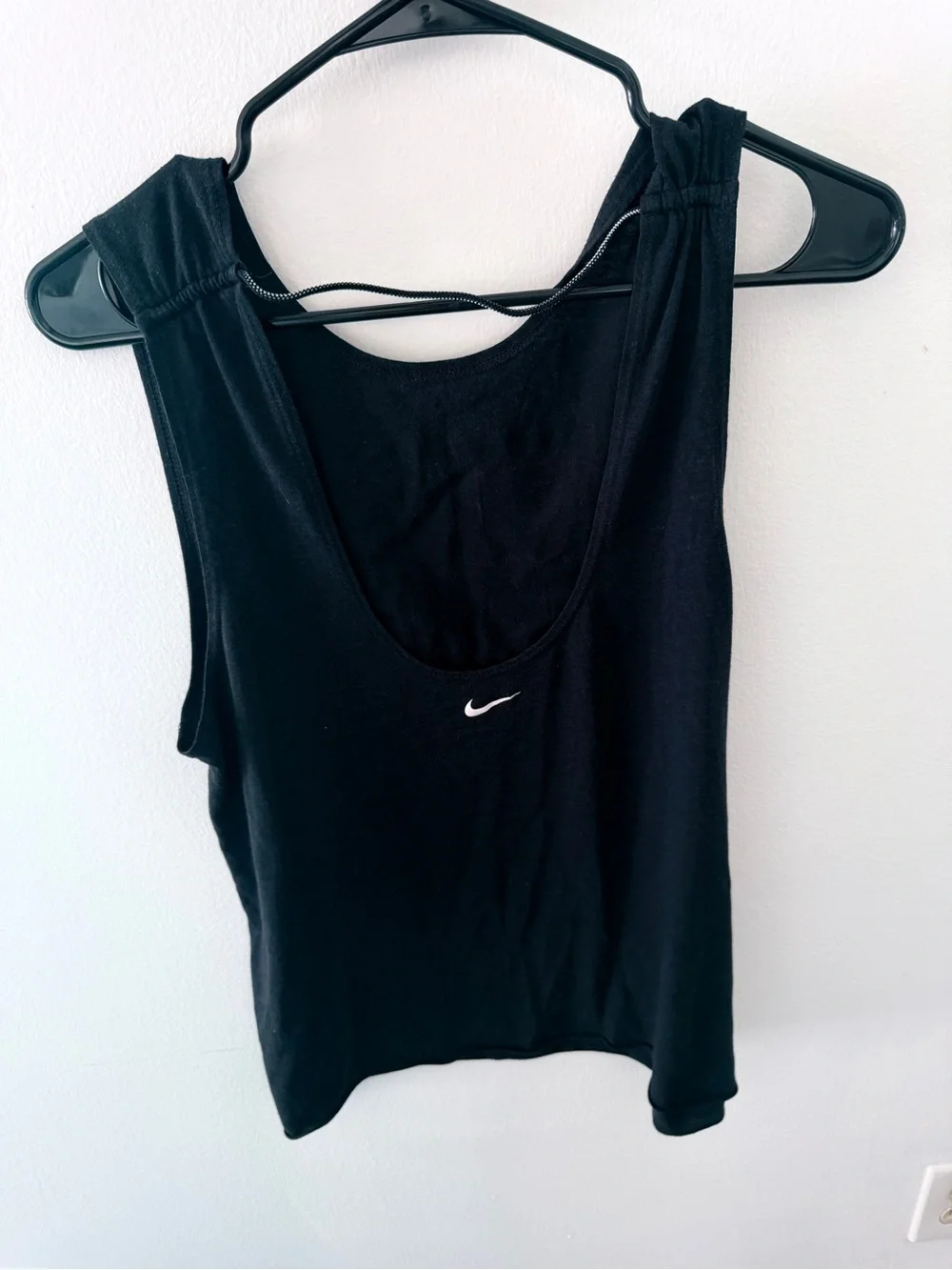 Nike Women’s Black Tank Top with White 